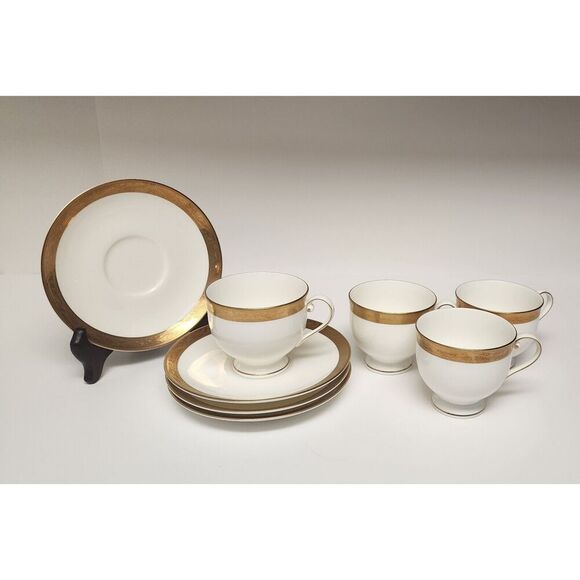 Mikasa Crown Jewel AK019 Cream/Gold Trim 4 Set Of Cups & Saucers - Picture 1 of 9
